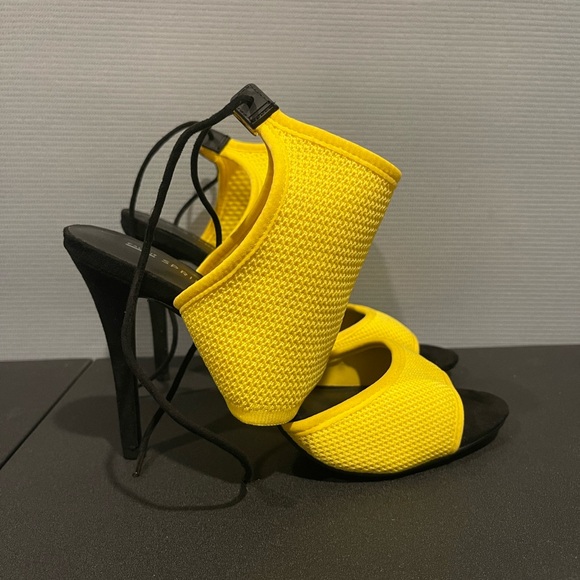 CALL IT SPRING ETAYVIEL KNIT HEEL YELLOW WOMEN’S - Picture 6 of 12